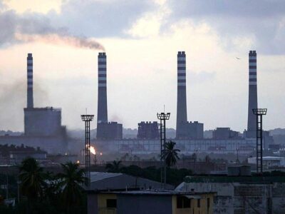 Трамп хочет добывать нефть в Венесуэле. Насколько это реально и кому она достанется? 4 eefab210 e95e 11f0 b870 5bc7219b84d6.jpg Новости BBC нефть в Венесуэле