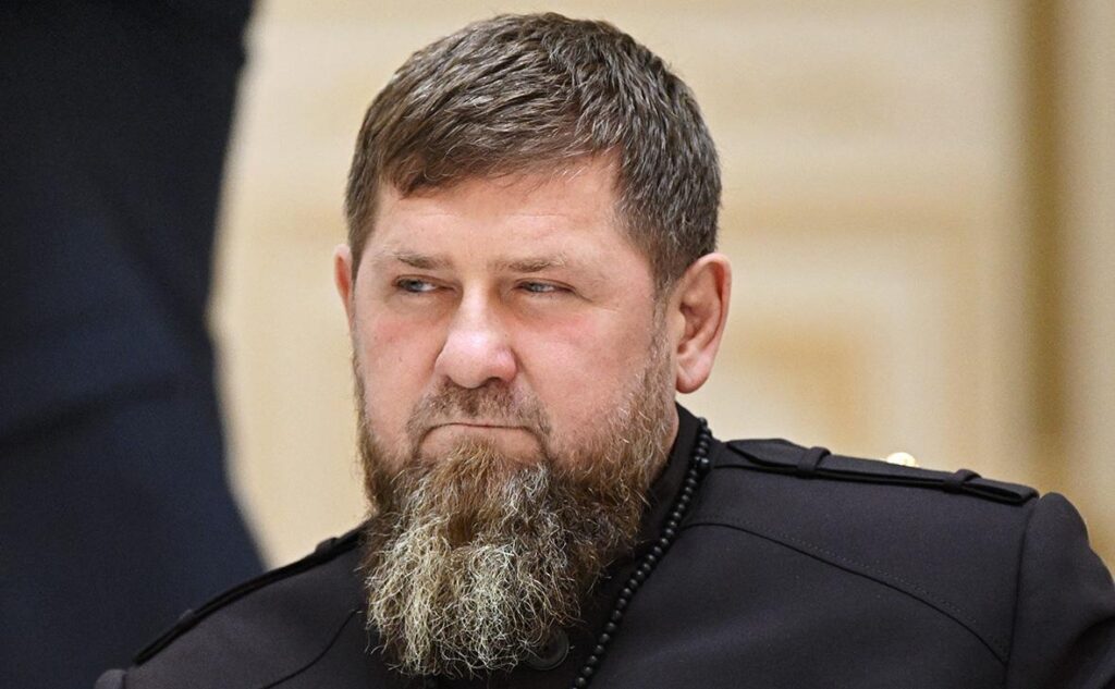 ГУР: у лидера Чечни Рамзана Кадырова отказали почки - он находится в больнице 1 kadirov новости диализ, почки, Рамзан Кадыров