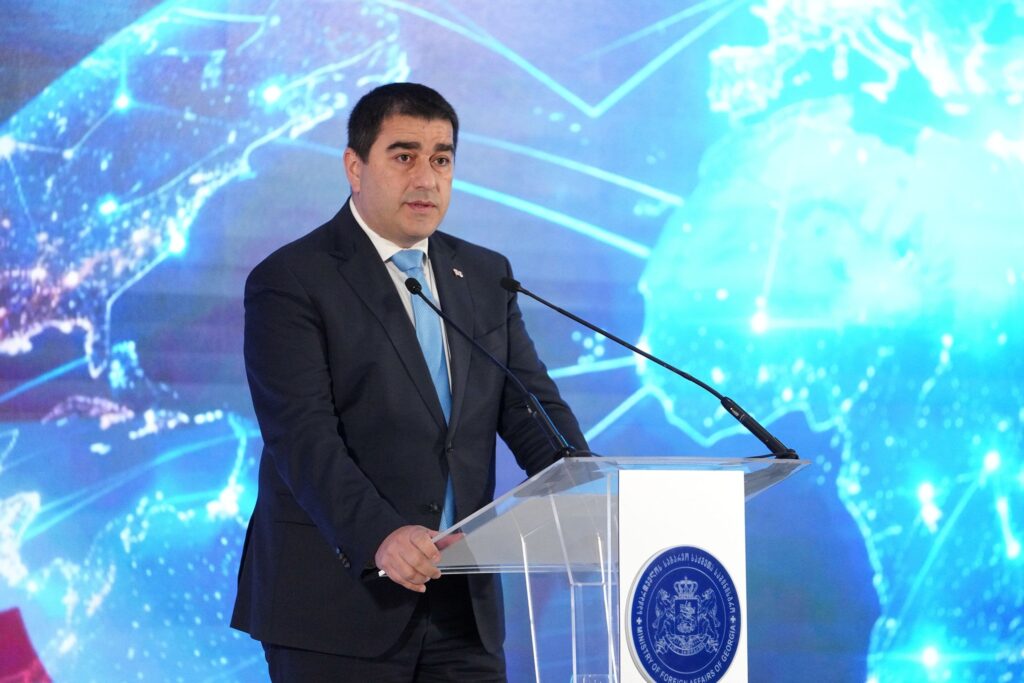 papuashvili krupno новости Католикос-Патриарх всея Грузии Илия Второй, Рождественская эпистола, свобода слова в Грузии, Спикер парламента, Шалва Папуашвили