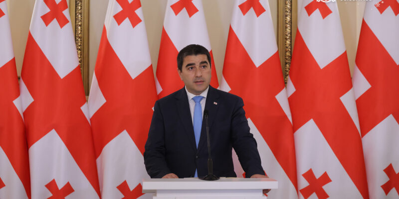 Спикер - о заявлении президента Молдовы: путь Грузии в ЕС – путь независимого государства, а не его упразднения 1 papuashvili pppppp новости Майя Санду, Молдова-Румыния, объединение с Румынией, Спикер парламента, Шалва Папуашвили