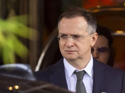 «Тяжелые, но деловые». В Женеве прошел третий раунд трехсторонних переговоров по окончанию войны в Украине 3 10a0ec50 0cbd 11f1 b2bd 6154c58a2dc8.jpg Новости BBC мирные переговоры