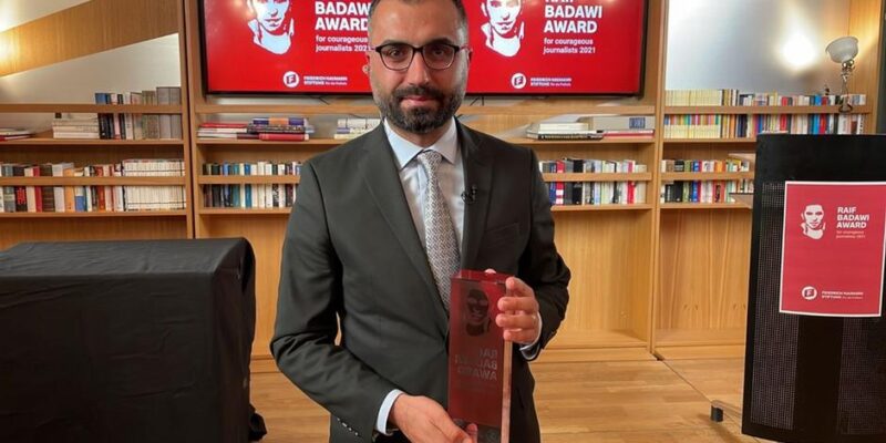 Правительство ФРГ требует от Турции немедленно освободить журналиста DW 1 59567526 403 1.jpg 1 Deutsche Welle ФРГ