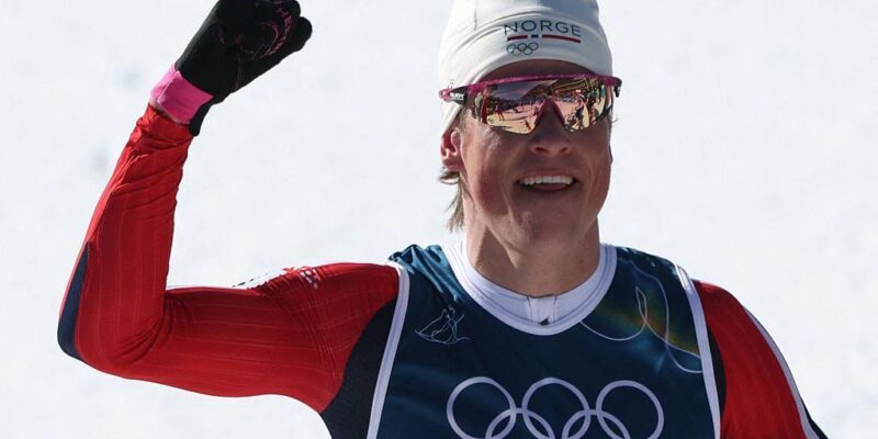 12-й день Олимпиады: 10-е золото норвежца Клебо; первое золото Китая; спортсменка из Беларуси в финале по фристайлу 1 5b997b50 0cc2 11f1 8561 df3cc28357d5.jpg Новости BBC зимняя Олимпиада-2026