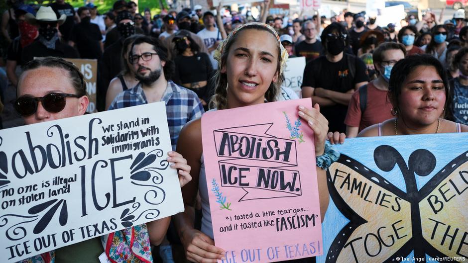 72867862 403.jpg Deutsche Welle ICE, Техас