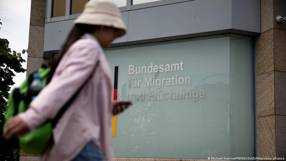 73399681 403.jpg Deutsche Welle мигранты, приток мигрантов в Германии