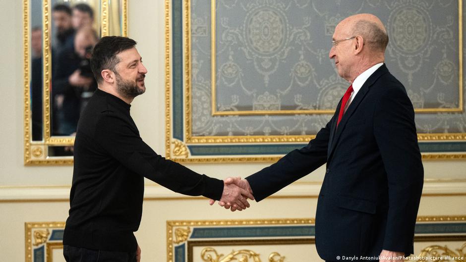 Министр обороны Великобритании готов отправить войска в Украину после перемирия 1 75467855 403.jpg Deutsche Welle Минобороны Великобритании