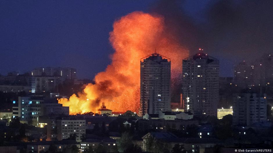 FT: Киев и Запад согласовали военный ответ Москве за нарушение условий перемирия 1 75741044 403 3.jpg 3 Deutsche Welle киев