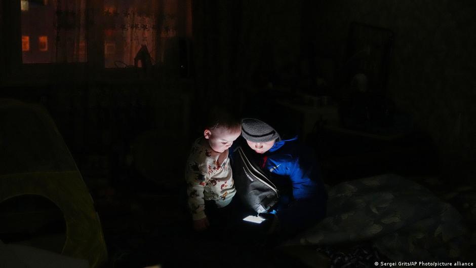 "Холодомор": удар России по Украине в мороз как "прелюдия" к переговорам в Абу-Даби 1 75789232 403.jpg Deutsche Welle Абу-Даби