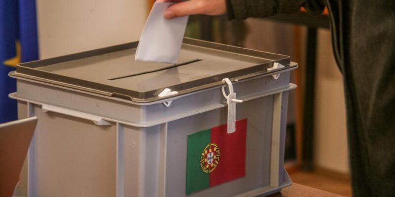 75859125 403.jpg Deutsche Welle выборы в Португалии