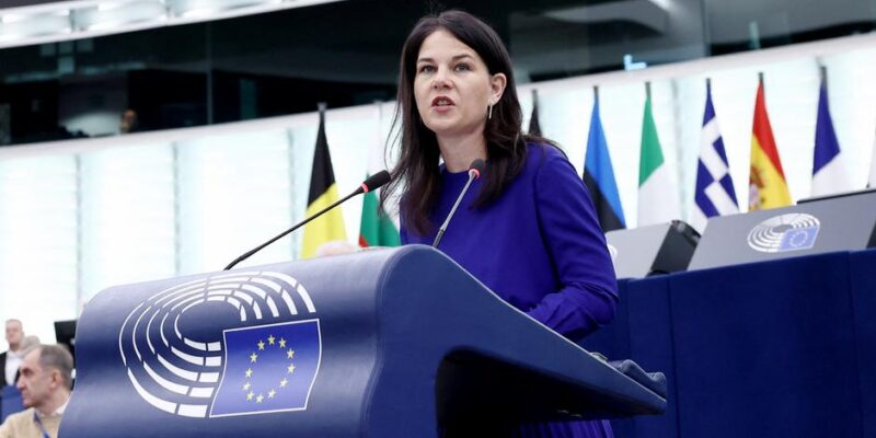 75898691 403.jpg Deutsche Welle Анналена Бербок