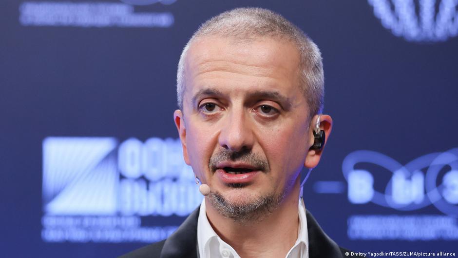 75920664 403.jpg Deutsche Welle Константин Богомолов, МХАТ