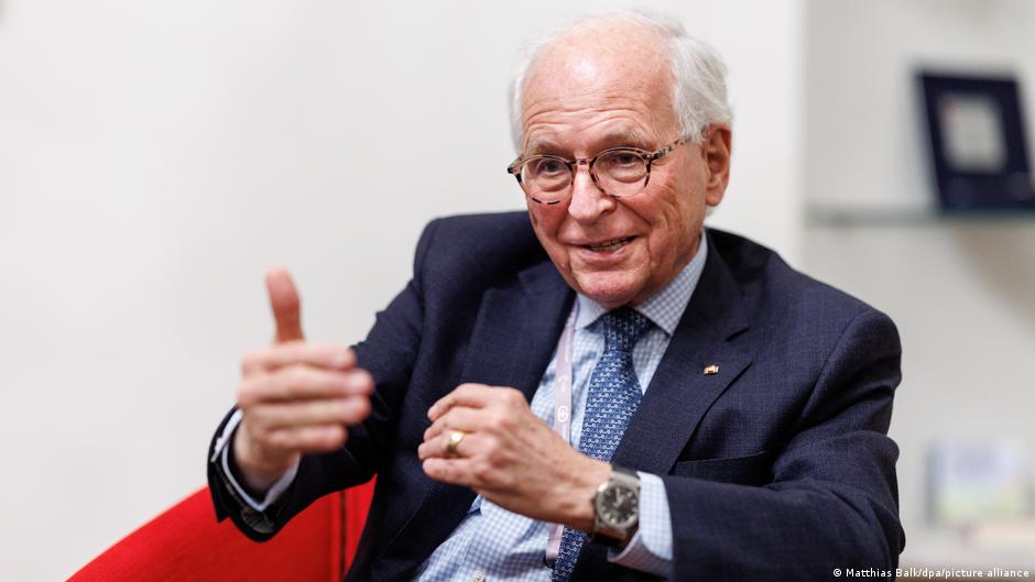 75943963 403.jpg Deutsche Welle 62-я Мюнхенская конференция, Вольфганг Ишингер