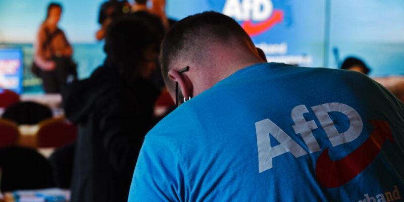 76037201 403.jpg Deutsche Welle АдГ