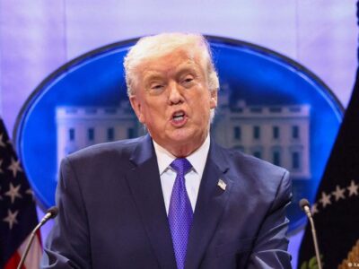 Трамп ввел чрезвычайное положение в Вашингтоне из-за запаха фекалий 7 76067193 403.jpg Deutsche Welle канализация, Трамп, фекалии, чрезвычайное положение