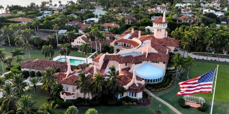 76079035 403.jpg Deutsche Welle резиденция Трампа