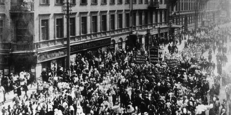 76139473 403.jpg Deutsche Welle революция