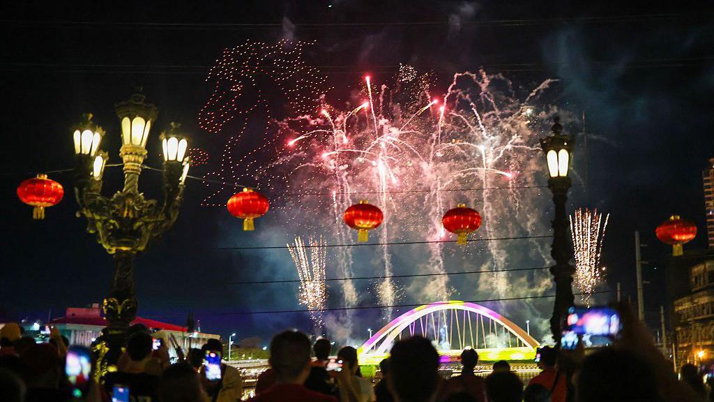 8f55d3a0 0c11 11f1 bb9d e5476c4d2442.jpg Новости BBC год Огненной Лошади