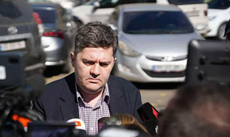 axalaya новости Бачо Ахалая, Леван Геловани, президентский дворец, резиденция президента Грузии, штурм 4 октября