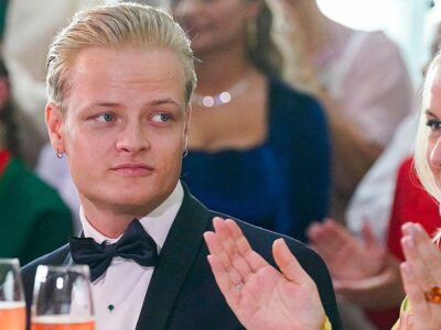 Дело об изнасиловании бросило тень на королевскую семью Норвегии. На скамье подсудимых — сын кронпринцессы Метте-Марит 9 e93a3c90 fc70 11f0 9f00 a7fda7ef067e 1.jpg 1 Новости BBC изнасилование, кронпринцесса Метте-Марит, Мариус Борг Хёйби, Метте-Марит, Норвегия