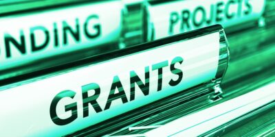 granti политика Грузинская мечта, закон о грантах, кодекс об административных правонарушениях, О политических объединениях граждан, парламент Грузии, уголовный кодекс Грузии