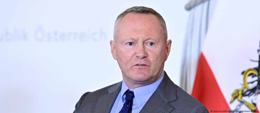 oflaerti evrokomissar новости Комиссар Совета Европы по правам человека, Майкл О'Флаэрти, обнажение, Элене Хоштария