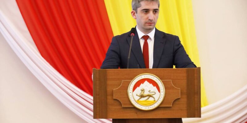 De Facto Prime Minister of Tskhinvali Resigns 1 tadtaev dzambolat News