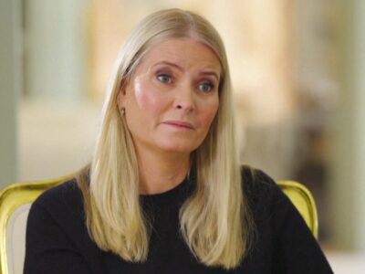 «Он мною манипулировал». Кронпринцесса Норвегии рассказала в интервью о своих связях с Эпштейном 2 059b7740 2459 11f1 a89a 5b5e5d061970.jpg Новости BBC Джеффри Эпштейн