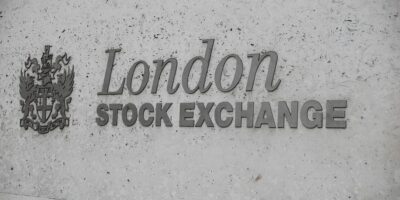32131 3 новости акции, Лондонская фондовая биржа