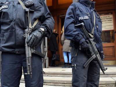 36998155 403.jpg Deutsche Welle Берлин