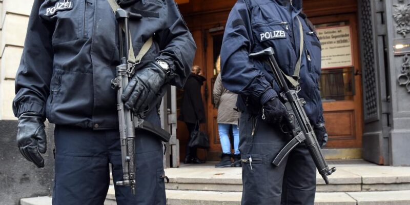 36998155 403.jpg Deutsche Welle Берлин