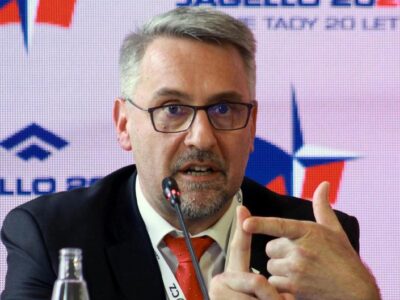 53990630 403.jpg Deutsche Welle The Earthquake Faction, Сектор Газа