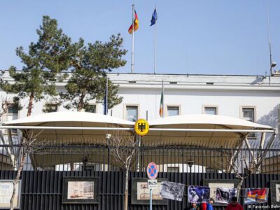 64850793 403.jpg Deutsche Welle посольства в Иране