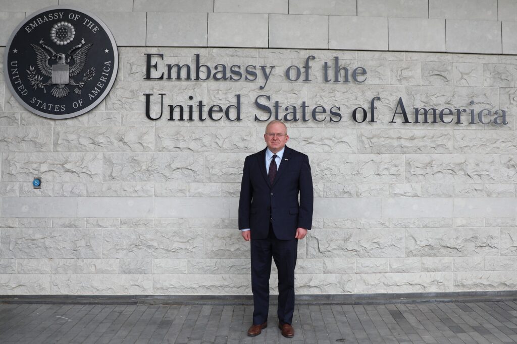 656642653 1379399237563339 7398893340402217222 n новости Госдеп США, Питер Андреоли