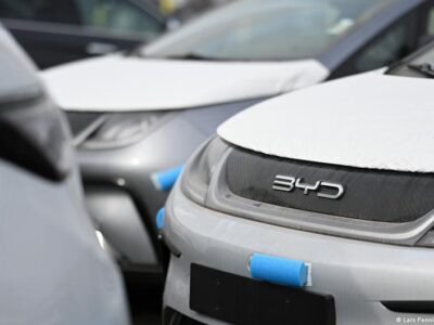 Евросоюз впервые ввез из Китая больше автомобилей, чем поставил ему 2 68722228 403.jpg Deutsche Welle автомобили