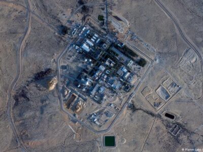 Иран нанес удар по израильскому городу Димона, где расположен ядерный объект 5 68862425 403.jpg Deutsche Welle Димона, иран