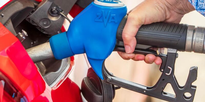 70200900 403.jpg Deutsche Welle топливо в Германии