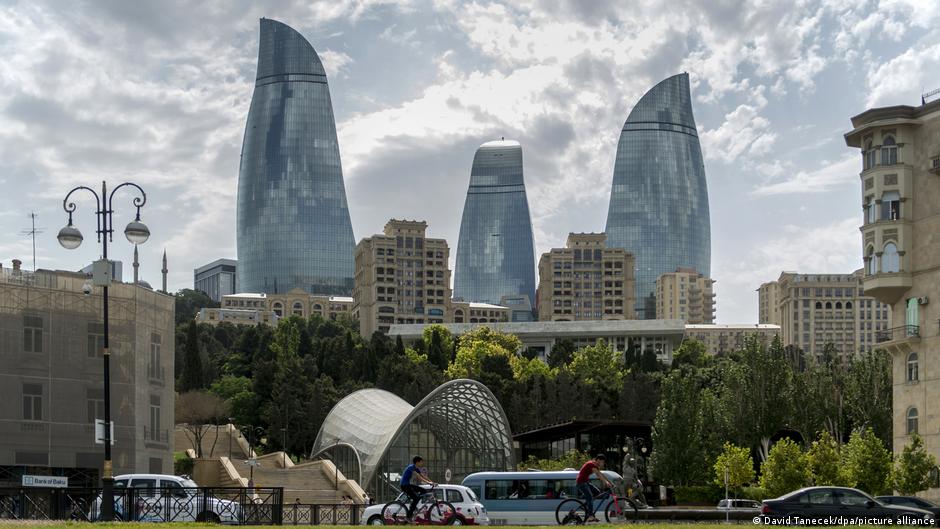 72676054 403.jpg Deutsche Welle Баку
