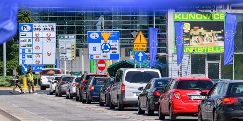 Польша продлила погранконтроль на границе с Германией 1 73513315 403.jpg Deutsche Welle Польша-Германия