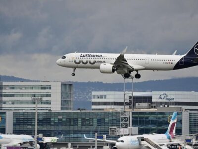 74173271 403 1.jpg 1 Deutsche Welle Али Хаменеи