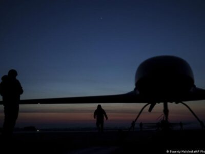 Беспилотники атаковали химический завод в Кировской области 4 74535457 403.jpg Deutsche Welle беспилотники