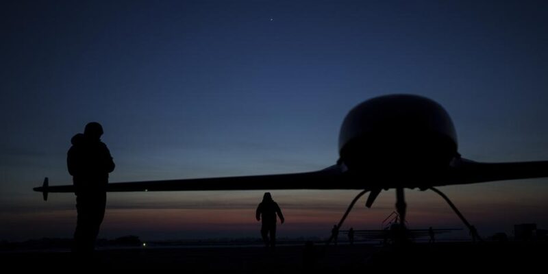 Беспилотники атаковали химический завод в Кировской области 1 74535457 403.jpg Deutsche Welle беспилотники