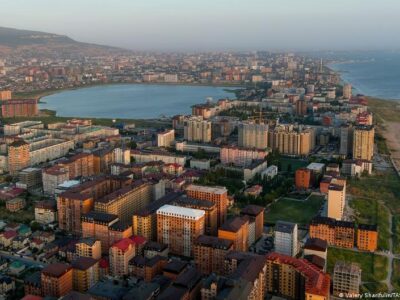 Более 320 тысяч жителей Дагестана остались без света из-за наводнения 2 74612447 403.jpg Deutsche Welle Дагестан