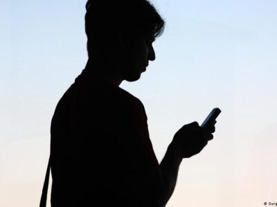 ИИ говорит то, что вы хотите услышать. Почему это может быть опасно? 4 75020333 403.jpg Deutsche Welle ИИ, искусственный интеллект