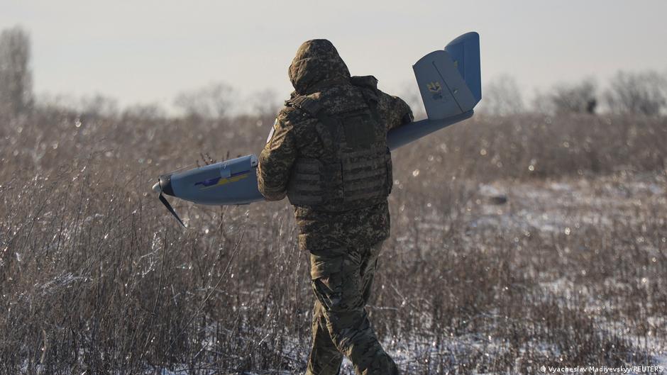 После атаки украинских БПЛА на нефтебазе в Армавире возник масштабный пожар 1 76087671 403.jpg Deutsche Welle БПЛА