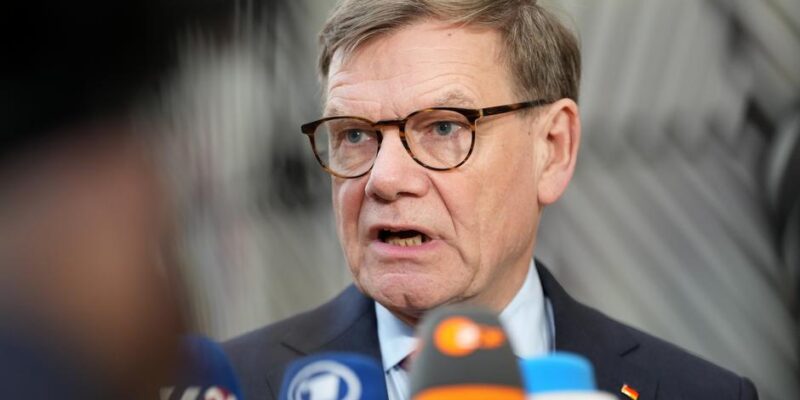 76088249 403.jpg Deutsche Welle