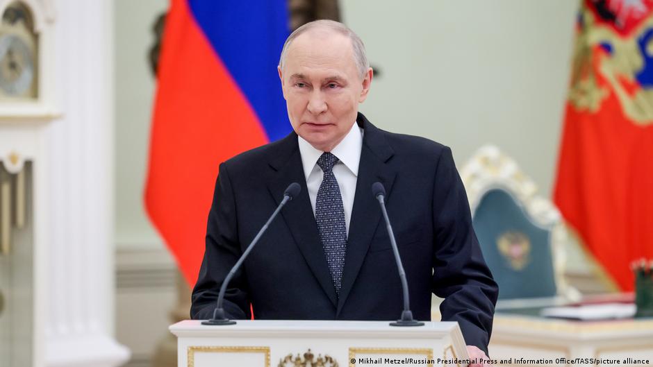 76089032 403.jpg Deutsche Welle Петер Сийярто