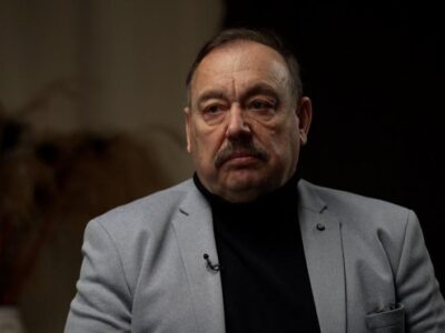 76121406 403.jpg Deutsche Welle Дворцовый переворот