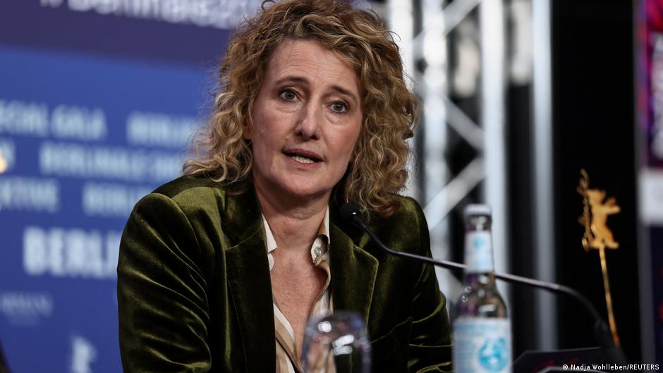 76122553 403.jpg Deutsche Welle Триша Таттл