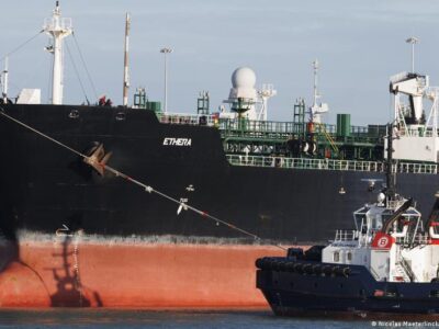 76173926 403.jpg Deutsche Welle захват танкера