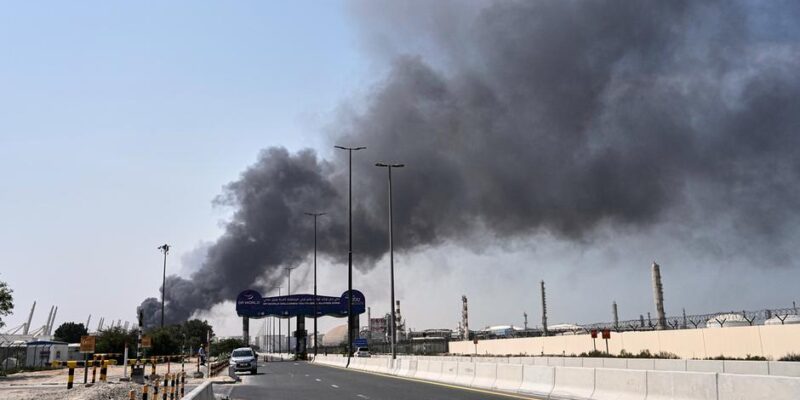 В результате новых атак Ирана на страны Персидского залива есть погибшие 1 76174541 403.jpg Deutsche Welle страны Персидского залива, удары по Ирану